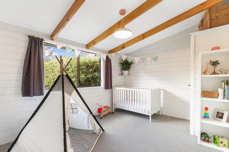 Photo of property in 165 Carnoustie Drive, Wattle Downs, Auckland, 2103