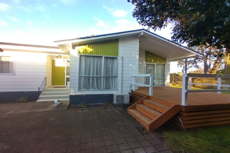 Photo of property in 15 Kindergarten Drive, Conifer Grove, Takanini, 2112