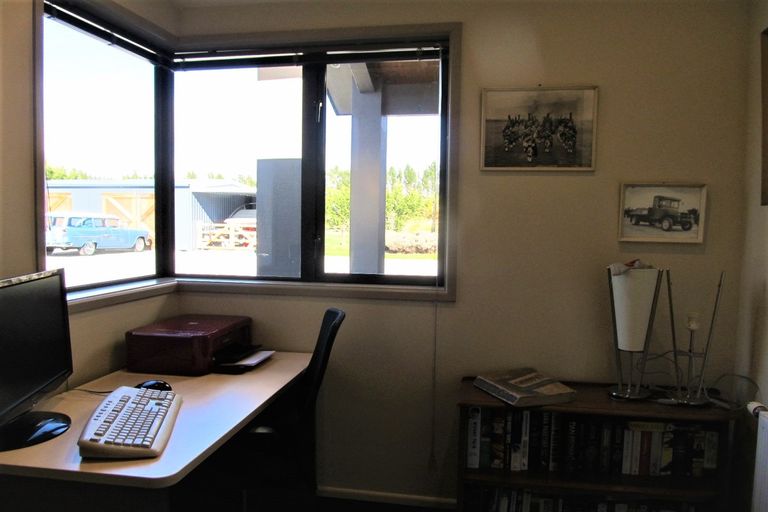 Photo of property in 37g Young Lane, Clyde, Alexandra, 9391