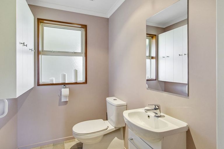 Photo of property in 17 Bond Street, Waimate, 7924