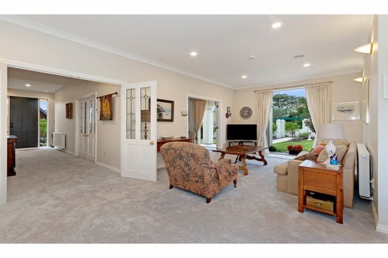 Photo of property in 1 Trumble Lane, Huntsbury, Christchurch, 8022