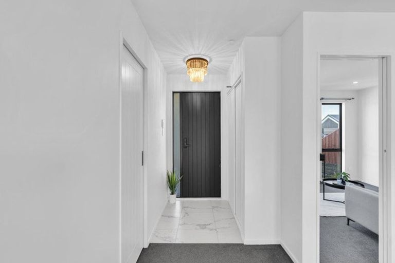 Photo of property in 6 Crosado Place, Rolleston, 7614