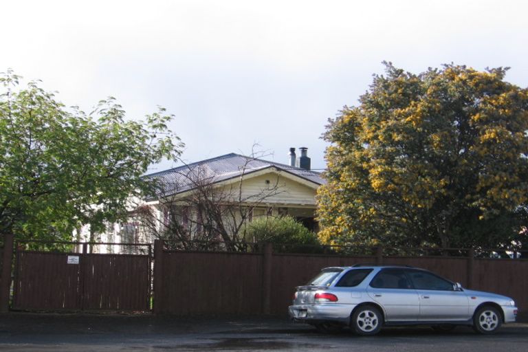 Photo of property in 64 Villa Street, Masterton, 5810