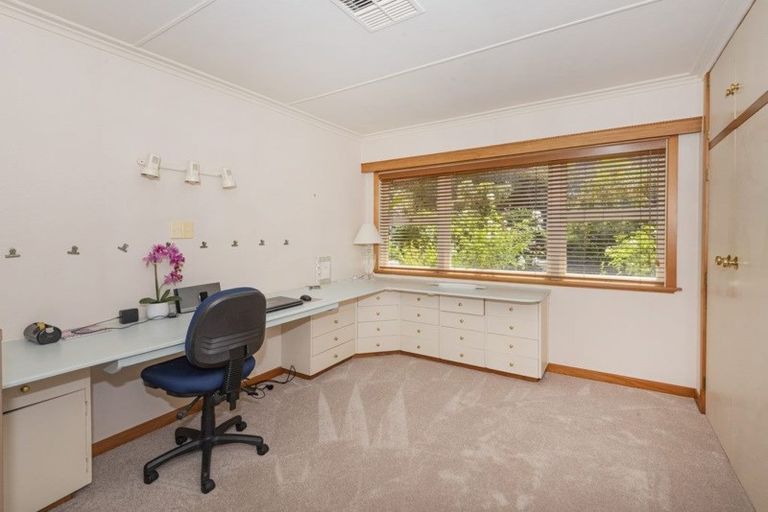 Photo of property in 5a Ormiston Road, Onerahi, Whangarei, 0110
