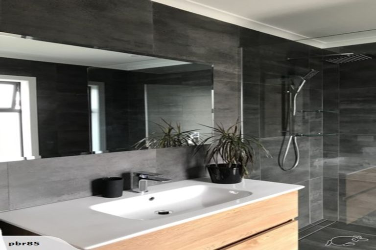 Photo of property in 55 Burnby Drive, Te Anau, 9679