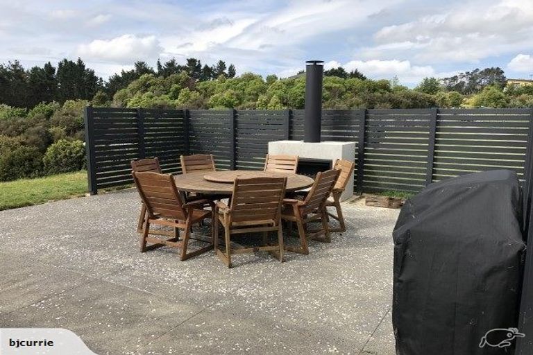 Photo of property in 8 Shere Lane, Linton, Palmerston North, 4472