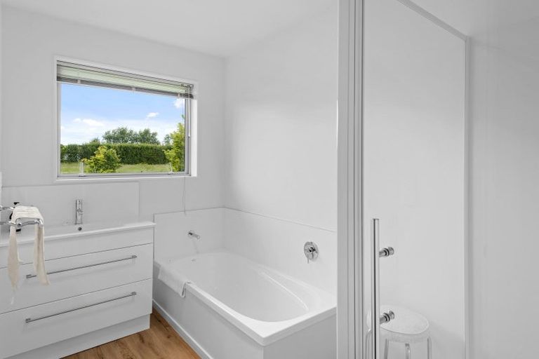 Photo of property in 1852 North Eyre Road, West Eyreton, Rangiora, 7475