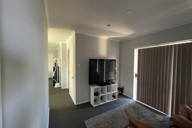 Photo of property in 14 Hawkley Close, Flat Bush, Auckland, 2019