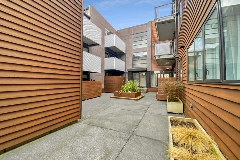 Photo of property in Detroit Apartments, 307/181 Tasman Street, Mount Cook, Wellington, 6021
