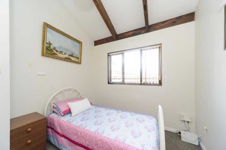 Photo of property in 395 College Street, Hokowhitu, Palmerston North, 4410
