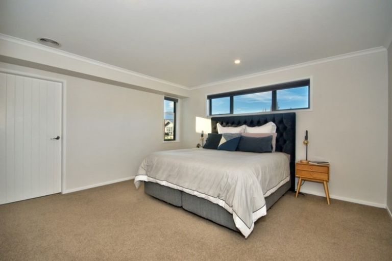 Photo of property in 2 Tudor Lane, Lower Shotover, Queenstown, 9304