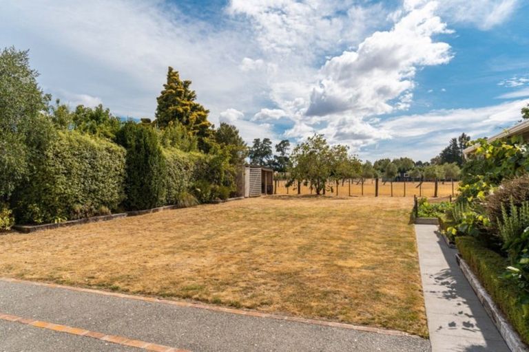 Photo of property in 12 Kent Street, Carterton, 5713