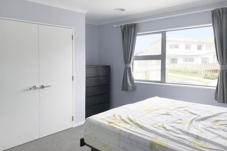 Photo of property in 5 Prestwich Rise, Churton Park, Wellington, 6037