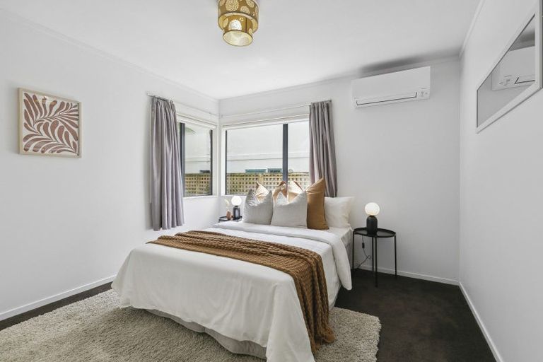 Photo of property in 68a Peterhouse Street, Tawa, Wellington, 5028