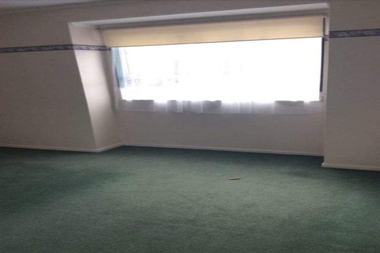 Photo of property in 16 Wagon Road, Stokes Valley, Lower Hutt, 5019