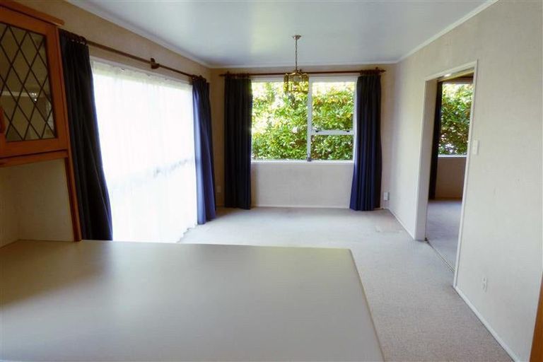 Photo of property in 69 Waimea Street, Westown, New Plymouth, 4310