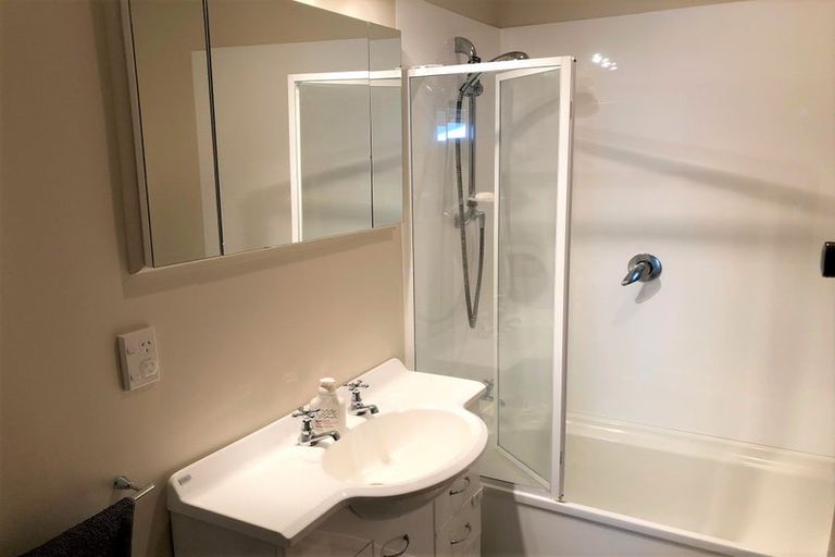 Photo of property in 30 Flynn Road, Hillcrest, Hamilton, 3216