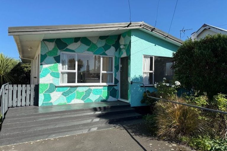 Photo of property in 15 Cashel Street, South Dunedin, Dunedin, 9012