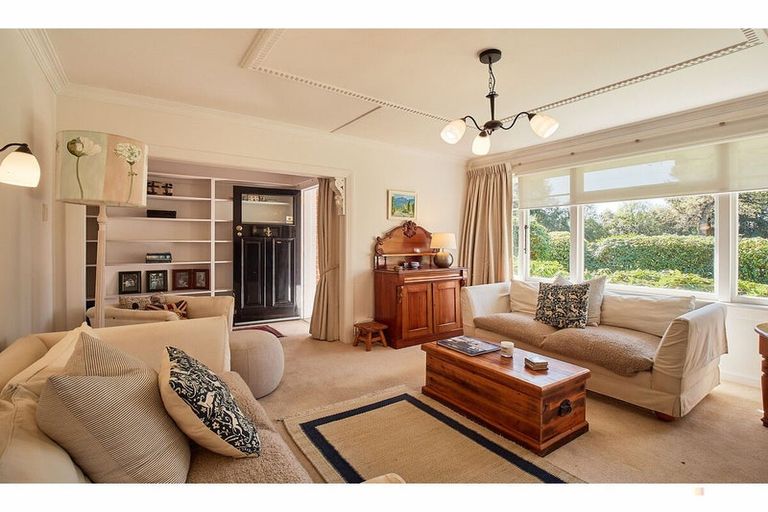 Photo of property in 57 Main North Road, Geraldine, 7930