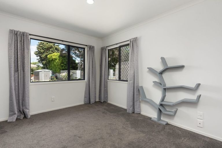 Photo of property in 49 Fairview Place, Te Puke, 3119