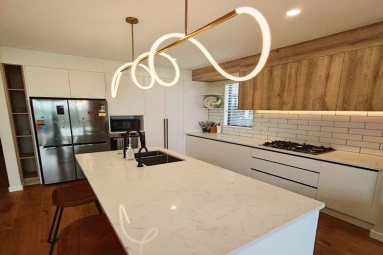 Photo of property in 8 Marlborough Crescent, Hobsonville, Auckland, 0616