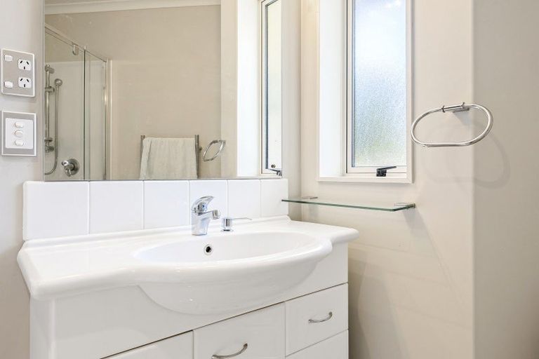 Photo of property in 18 Elm Drive, Rangiora, 7400