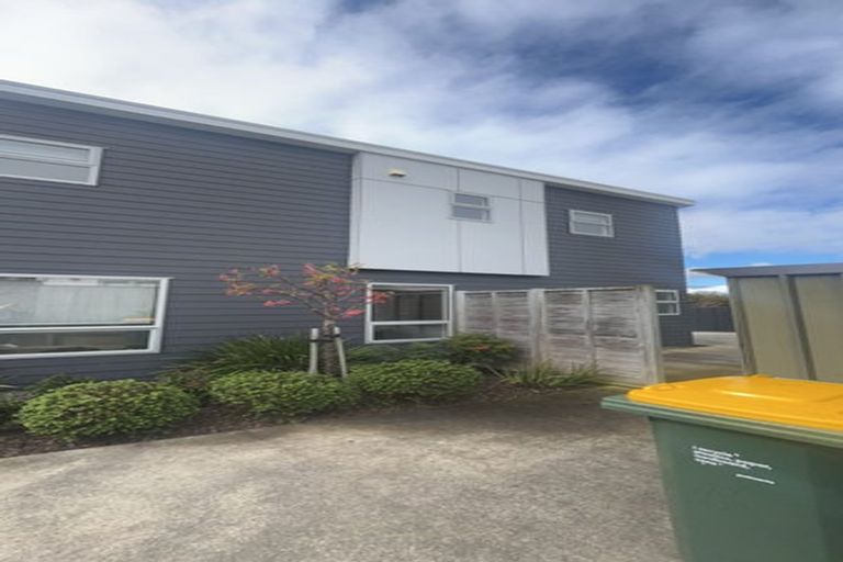 Photo of property in 8a Opapa Street, Titahi Bay, Porirua, 5022