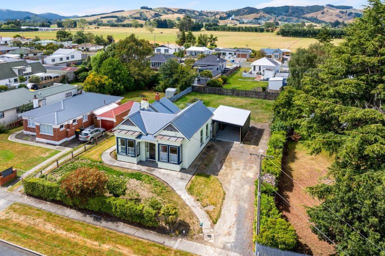 Photo of property in 59 Johnson Street, Milton, 9220