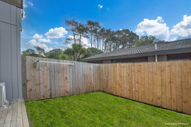 Photo of property in 21/36 Westgate Drive, Westgate, Auckland, 0614
