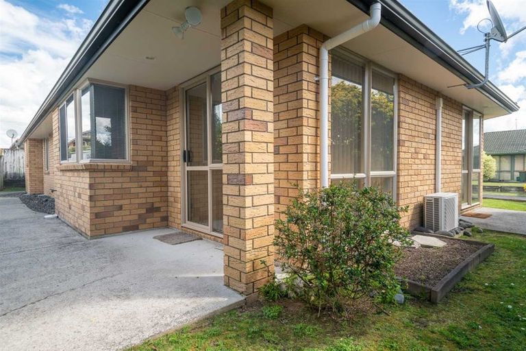 Photo of property in 4 Willscarlet Lane, Hamilton East, Hamilton, 3216