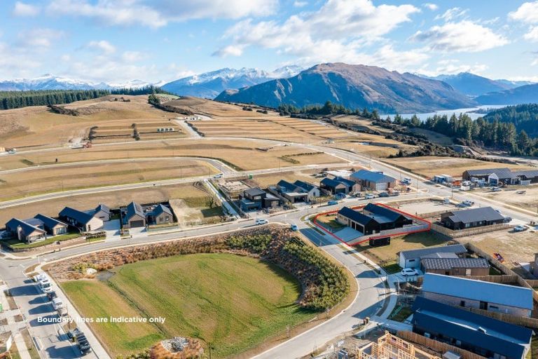 Photo of property in Northlake, 14 Hawkdun Place, Wanaka, 9305