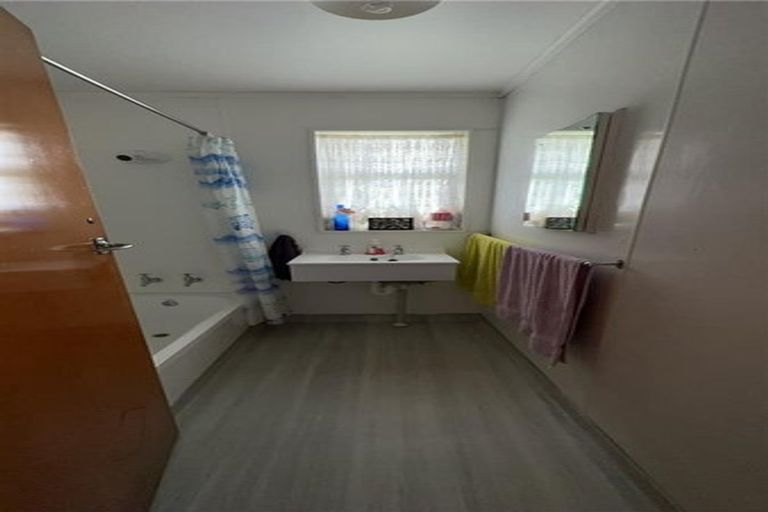 Photo of property in 31 Kinross Street, Levin, 5510