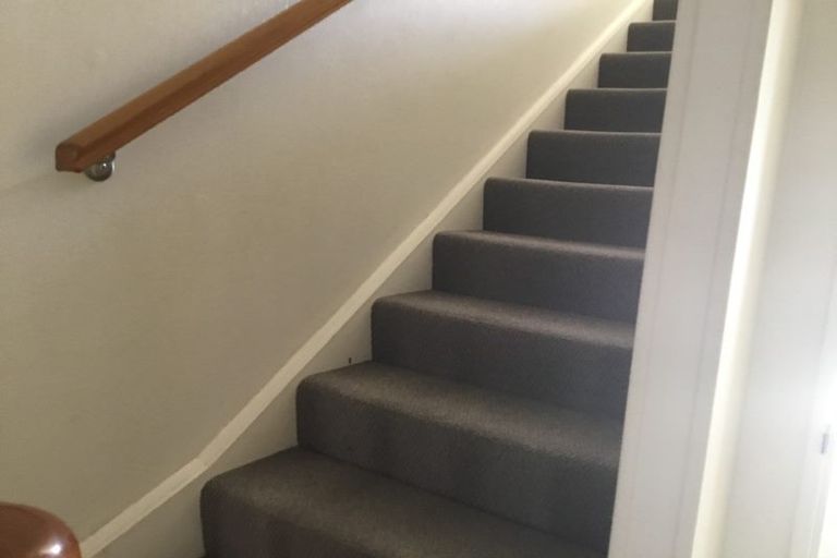 Photo of property in 39a Central Park Drive, Te Atatu South, Auckland, 0610