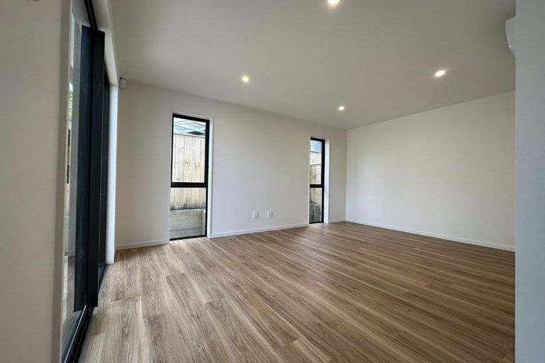 Photo of property in 7a Pinehurst Place, Wattle Downs, Auckland, 2103