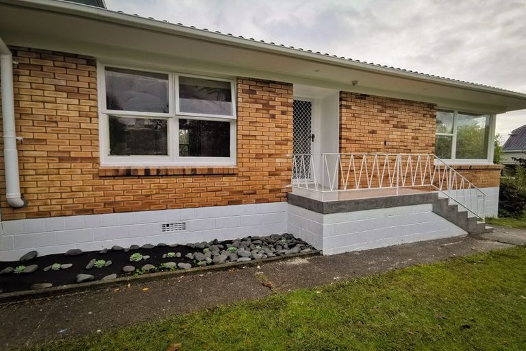 Photo of property in 2/7 Celtic Crescent, Ellerslie, Auckland, 1051