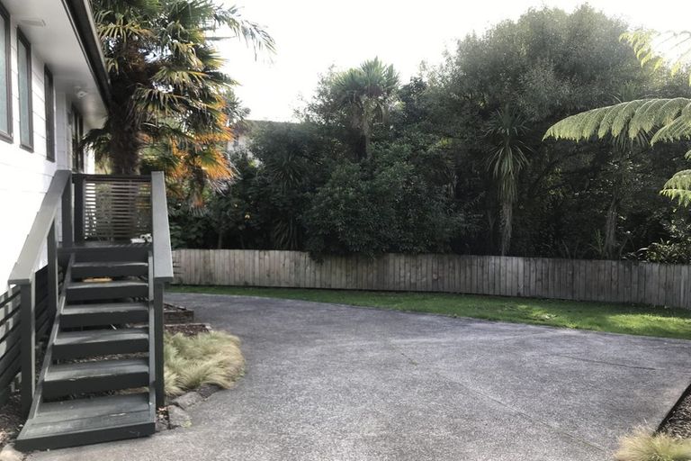 Photo of property in 1/10 Roick Parade, Glen Eden, Auckland, 0602