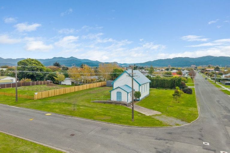 Photo of property in 1 Clyde Street, Renwick, 7204