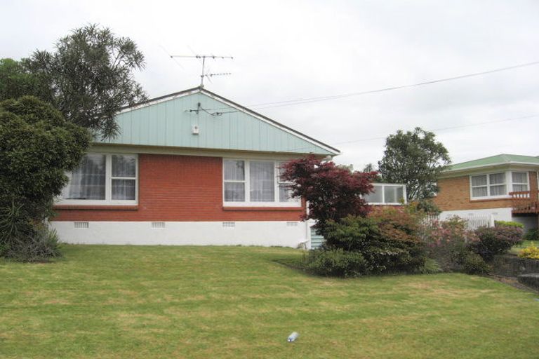 Photo of property in 64 Rosehill Drive, Rosehill, Papakura, 2113