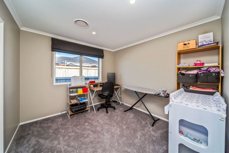 Photo of property in 6 Papawhero Drive, Bell Block, New Plymouth, 4312