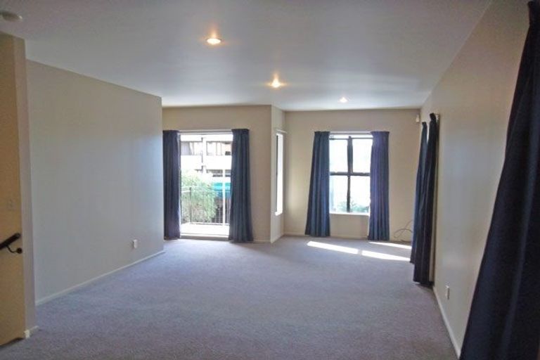 Photo of property in 10/358 The Terrace, Te Aro, Wellington, 6011