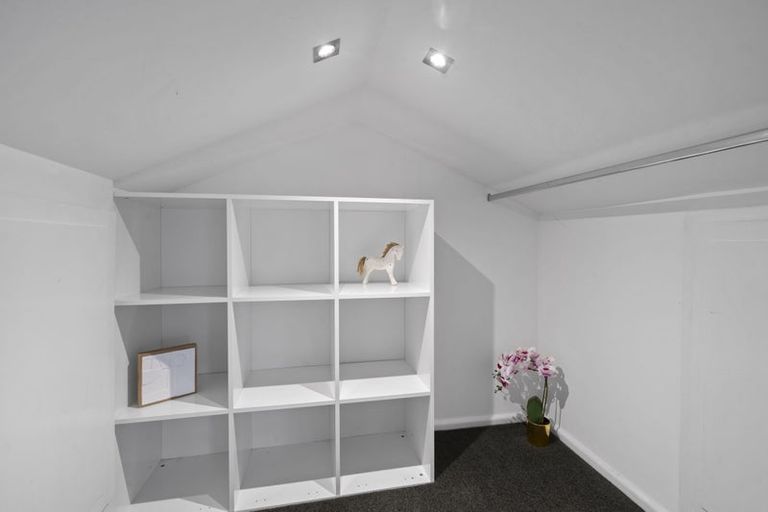 Photo of property in 119a Dyers Pass Road, Cashmere, Christchurch, 8022