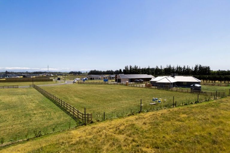 Photo of property in 67 Ridgeland Way, West Melton, 7618