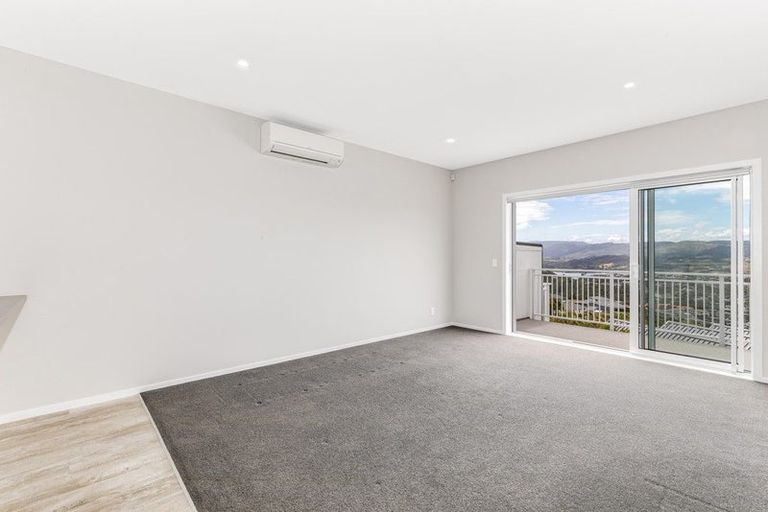 Photo of property in 18 Kopua Place, Whitby, Porirua, 5024