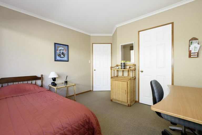 Photo of property in 6 Rochester Place, Bethlehem, Tauranga, 3110