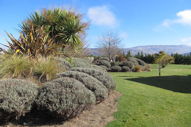 Photo of property in 37g Young Lane, Clyde, Alexandra, 9391