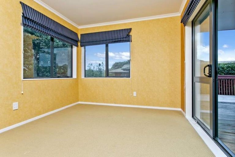 Photo of property in 16 Adelphi Place, Albany, Auckland, 0632