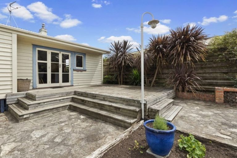 Photo of property in 66 Fox Street, Hamilton East, Hamilton, 3216