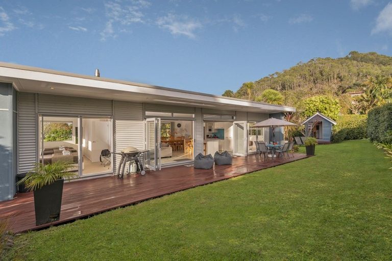 Photo of property in 5 Grange Road, Hahei, Whitianga, 3591