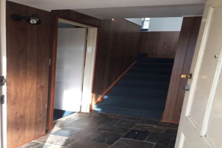 Photo of property in 13 Beswick Place, Birkdale, Auckland, 0626