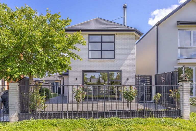 Photo of property in 19 Albert Sheppard Close, Yaldhurst, Christchurch, 8042